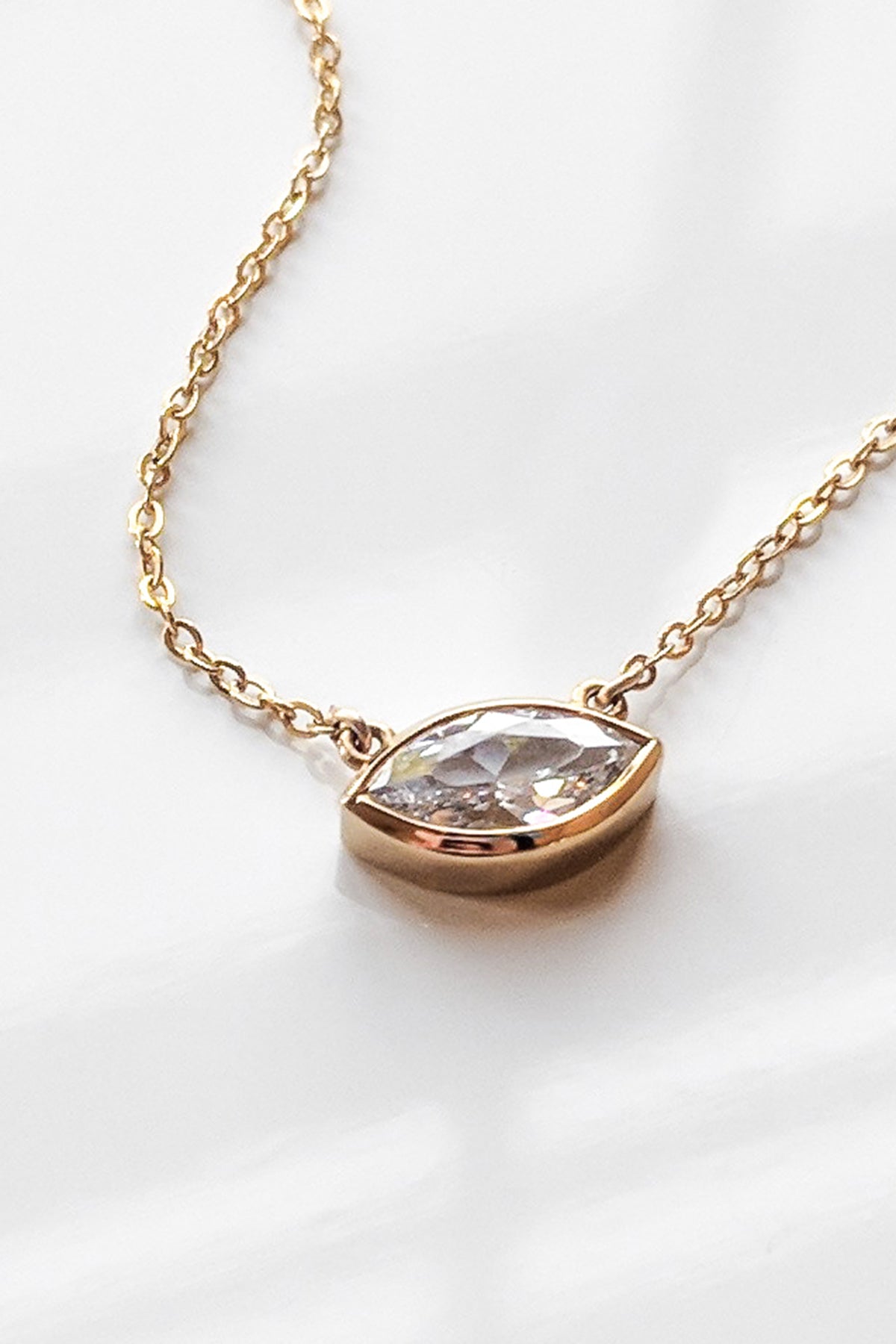 IRIS NECKLACE BY THATCH