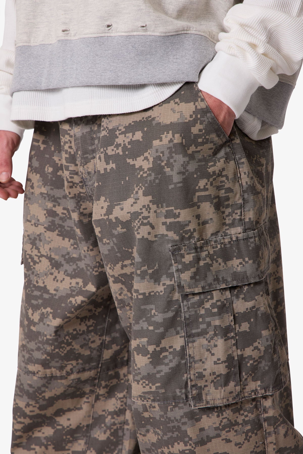 Ultra Baggy Mega Cargo Pants - Digi Camo