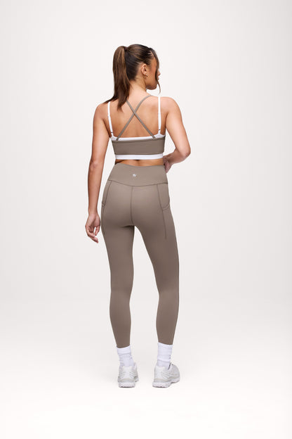 Motion Contrast Layering Bra | Cocoa