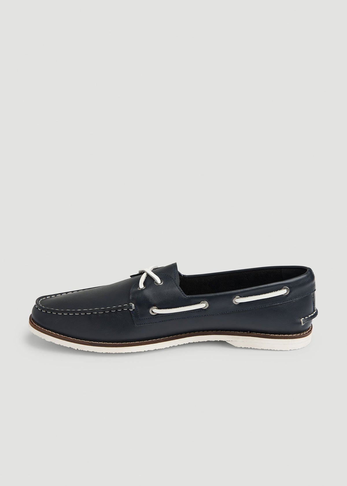 Boat Shoe for Tall Men in Navy