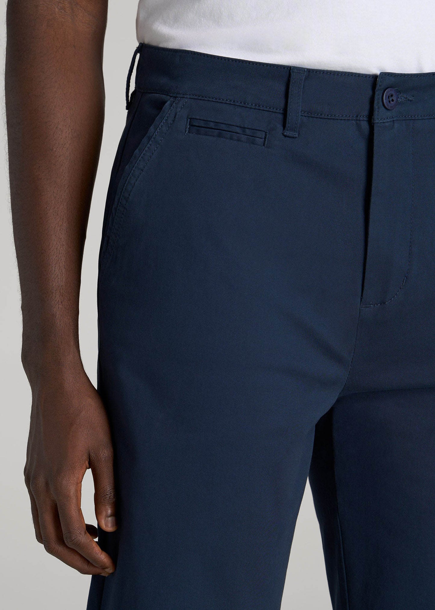 Chino Shorts for Tall Men in Marine Navy