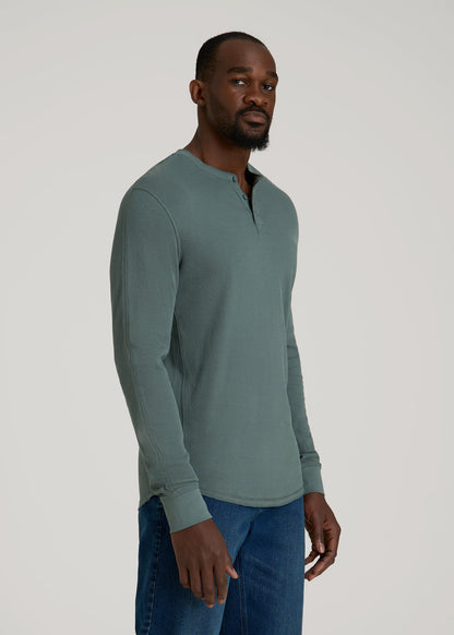 Double Honeycomb Thermal Long-Sleeve Henley Shirt for Tall Men in Balsam Green