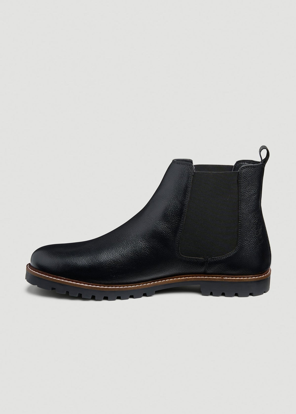 Lug Sole Chelsea Boots for Tall Men in Black