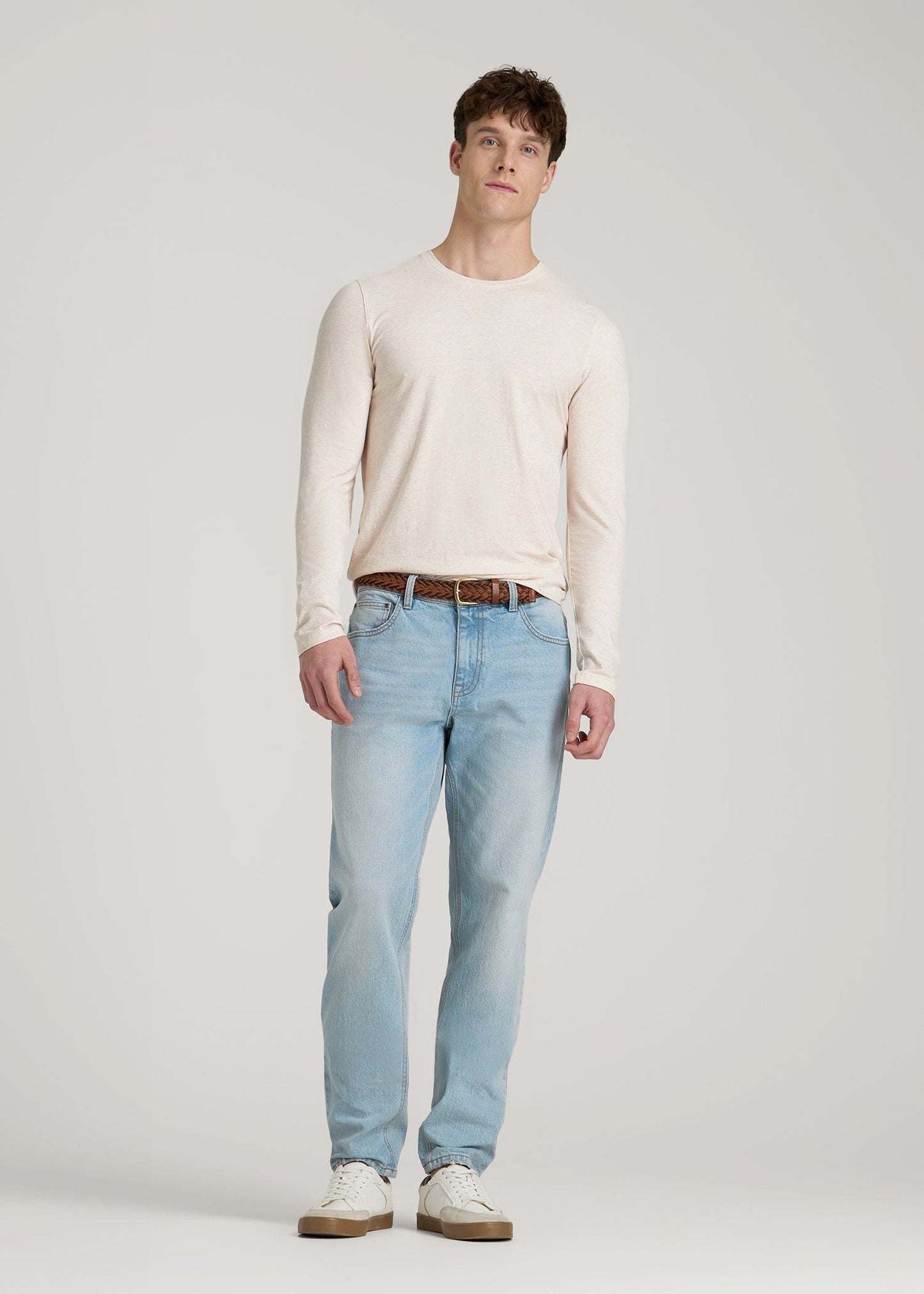The Essential Modern Fit Crewneck Long Sleeve Tee for Tall Men in Heathered Oatmeal