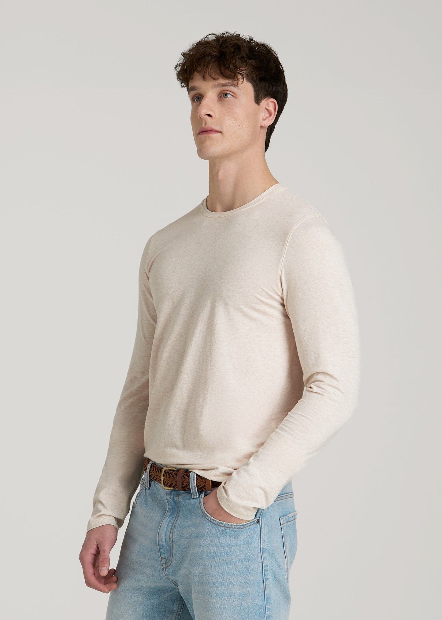 The Essential Modern Fit Crewneck Long Sleeve Tee for Tall Men in Heathered Oatmeal