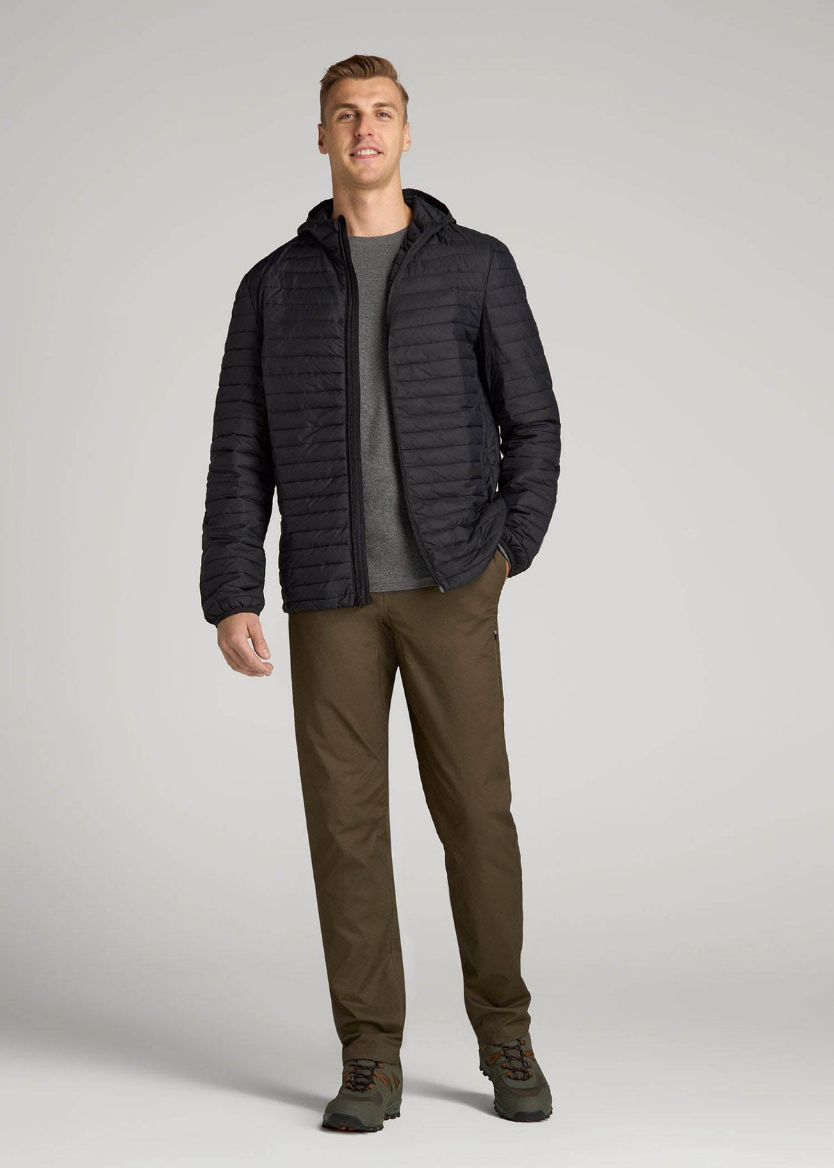 Packable Puffer Jacket for Tall Men in Black