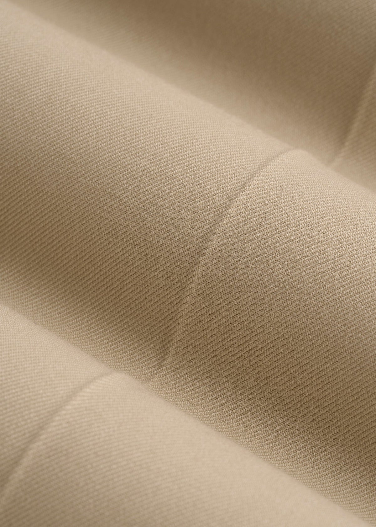 Relaxed Pleated Trousers for Tall Men in Light Khaki