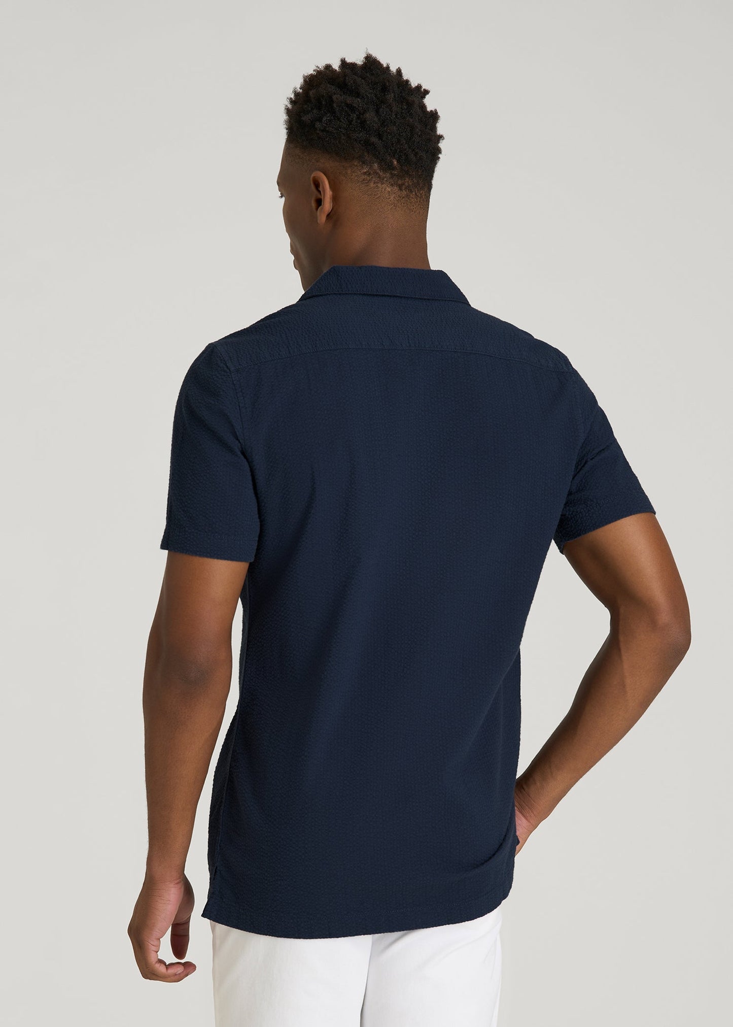 Seersucker Camp Collar Short Sleeve Shirt for Tall Men in Navy Blue
