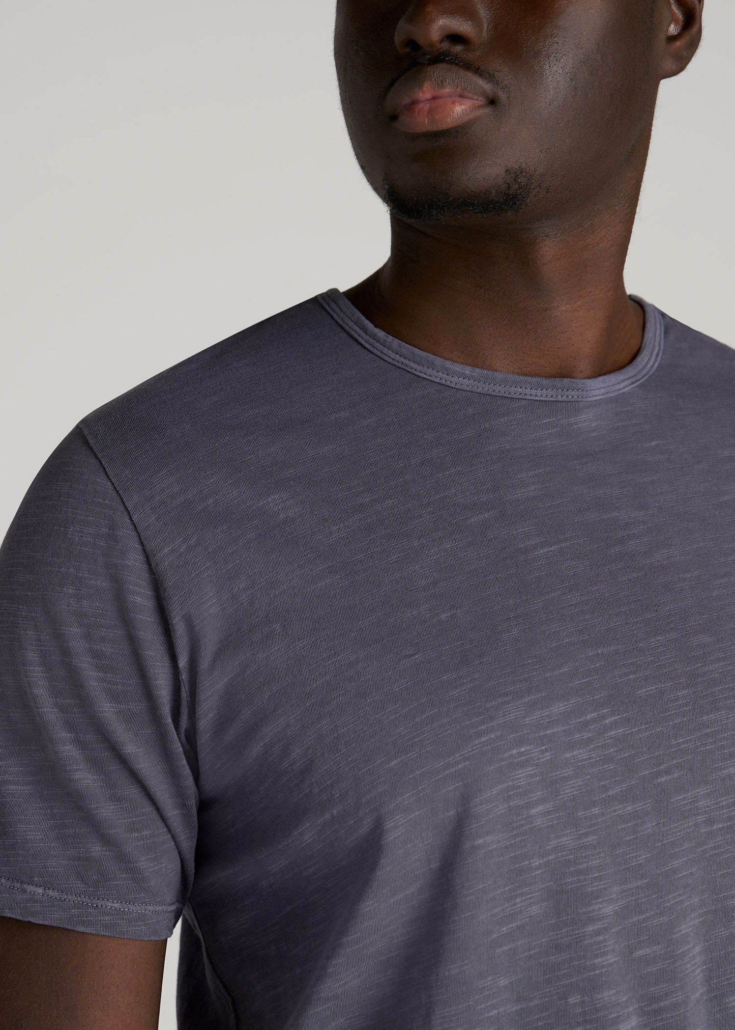 REGULAR-FIT Slub Tee for Tall Men in Grey Blue