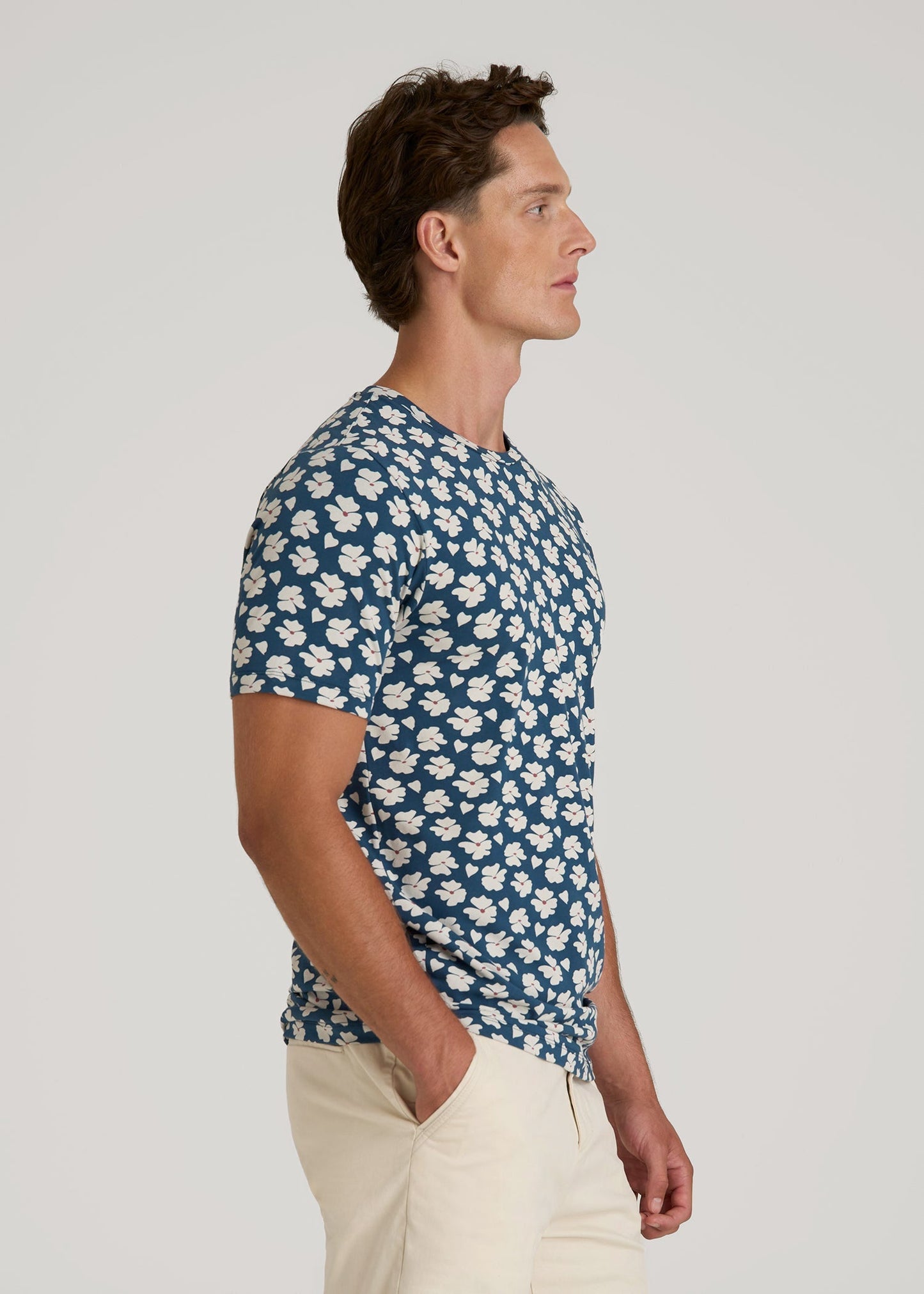 Stretch Pima Cotton Printed Tee for Tall Men in Bright Blue Floral