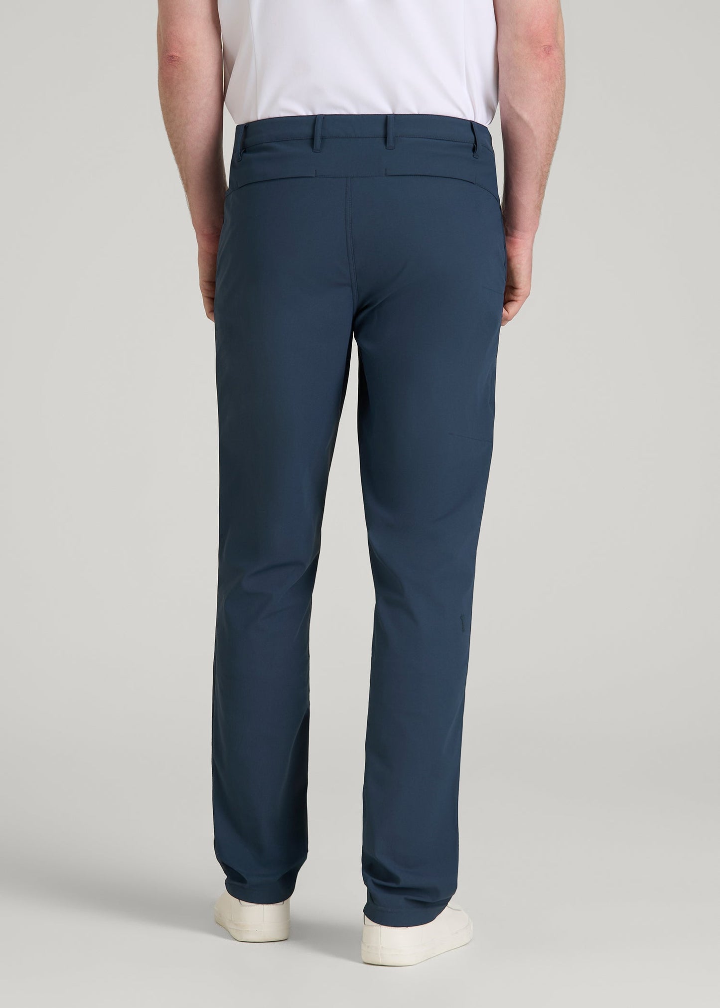 Traveler Chino 2.0 for Tall Men in Navy Blue
