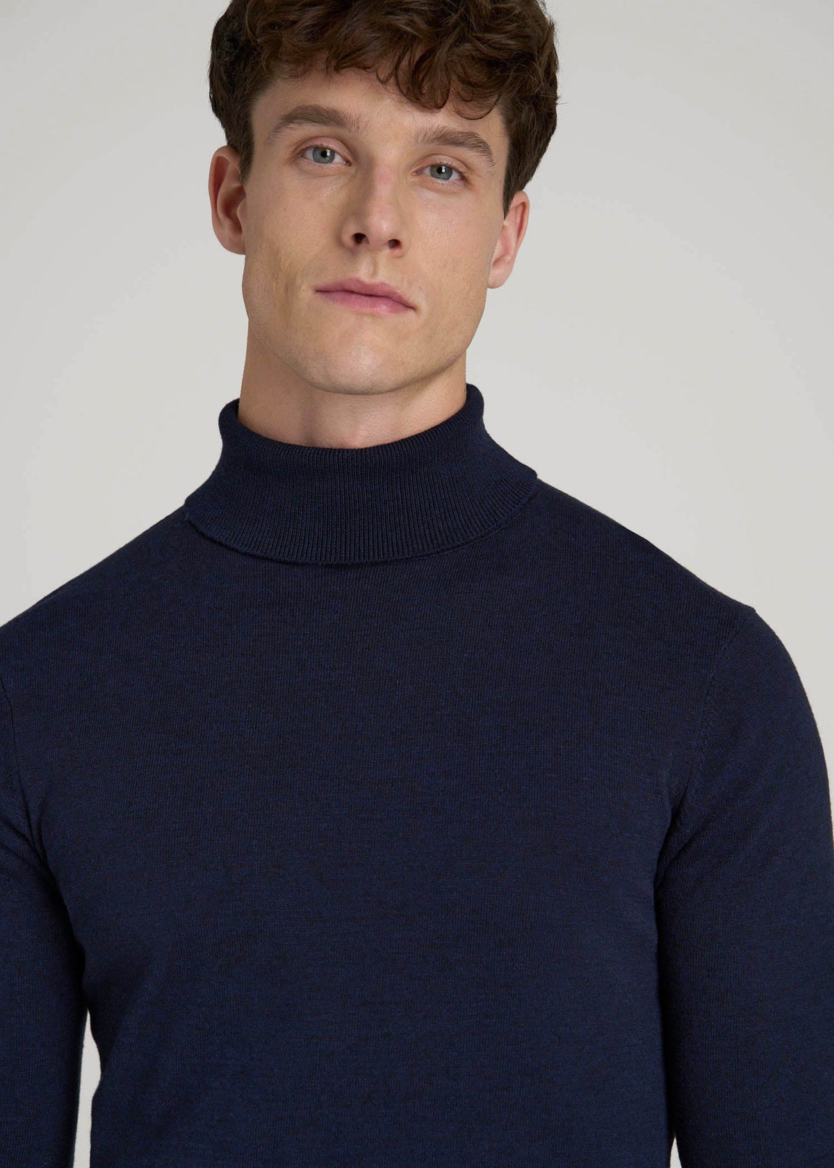 Turtleneck Sweater for Tall Men in Patriot Blue