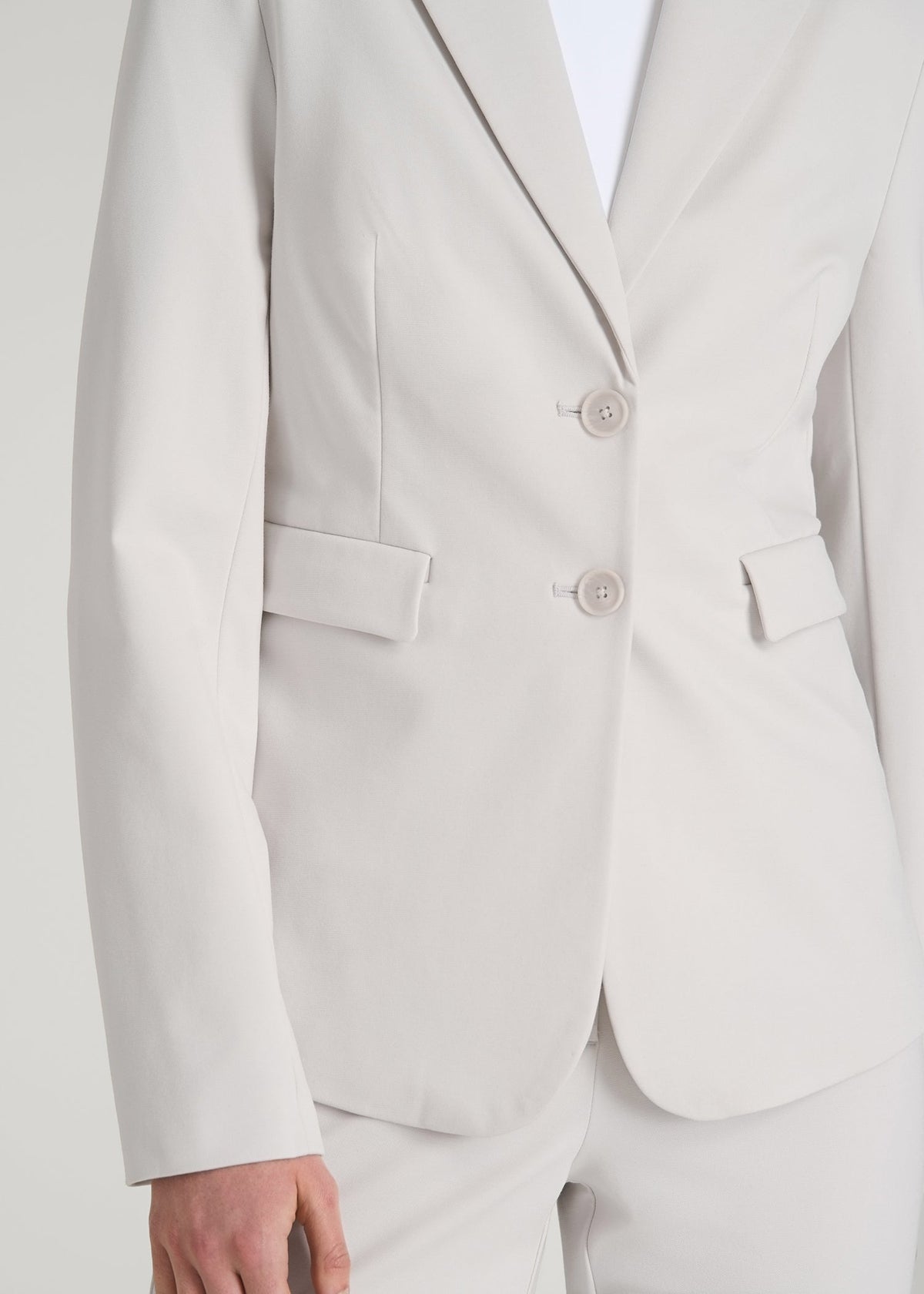 Freedom Flex Two-Button Slim-Fit Blazer for Tall Women in White Sand