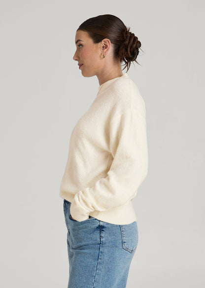 Relaxed Crewneck Wool Blend Sweater for Tall Women in White Alyssum