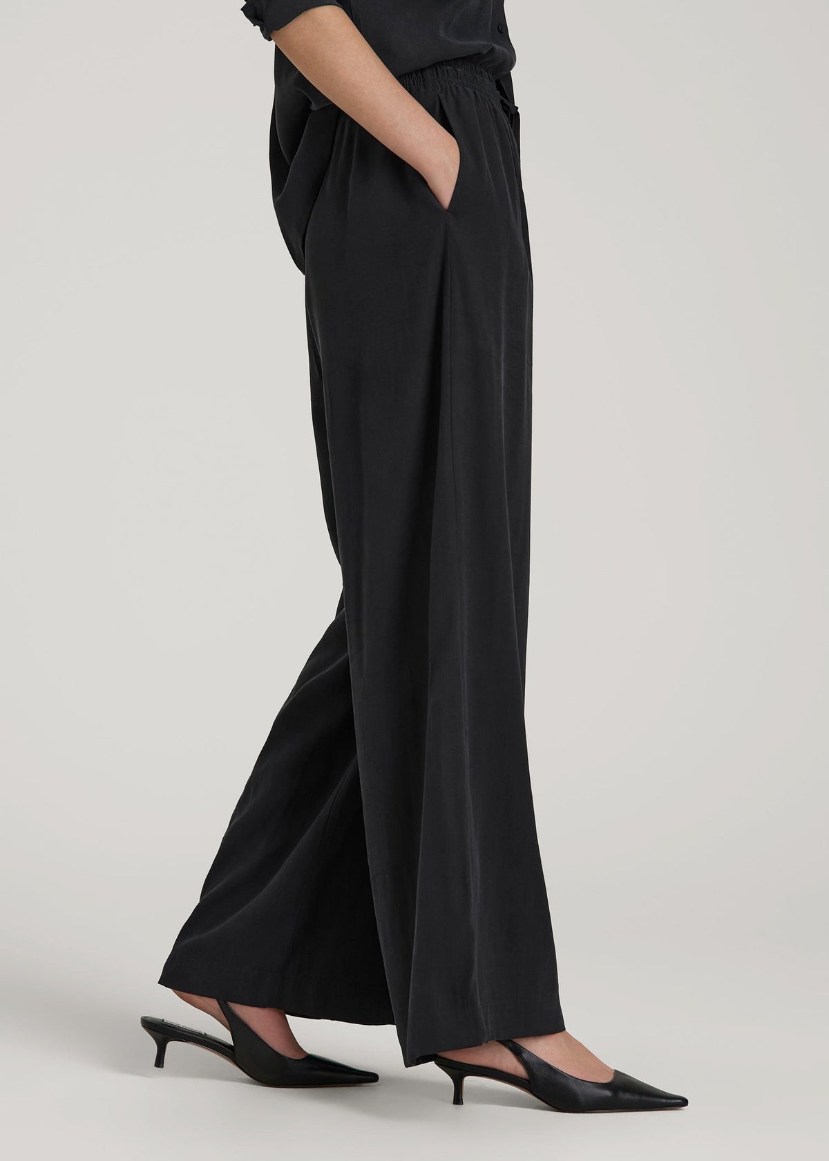 Relaxed Pull-On Pants for Tall Women in Vintage Black