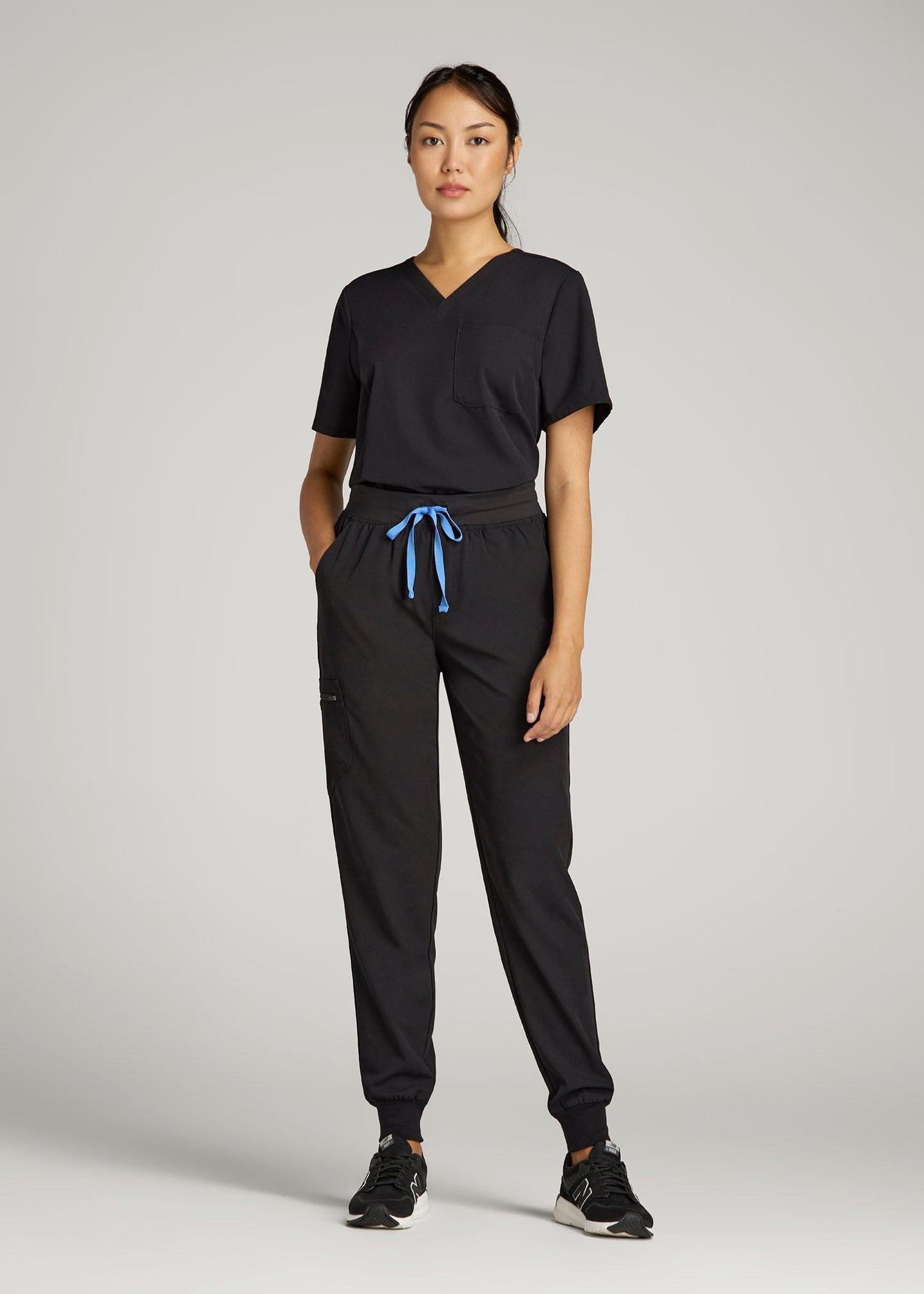 Short Sleeve V-Neck Scrub Top for Tall Women in Black