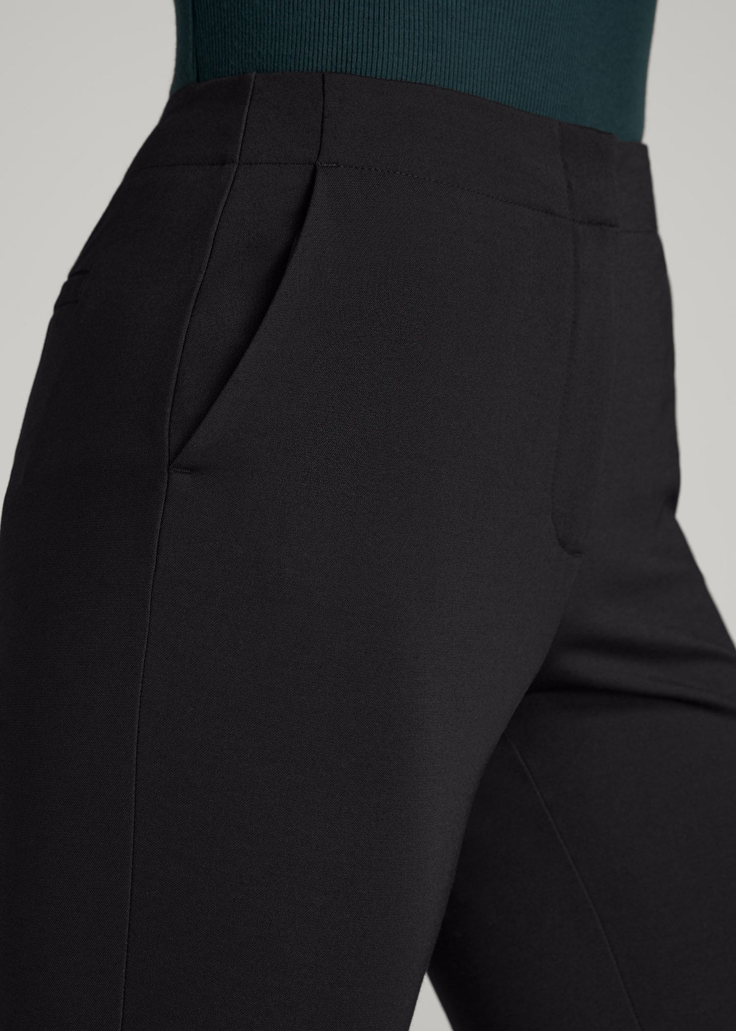 SLIM-Fit Dress Pants for Tall Women in Black