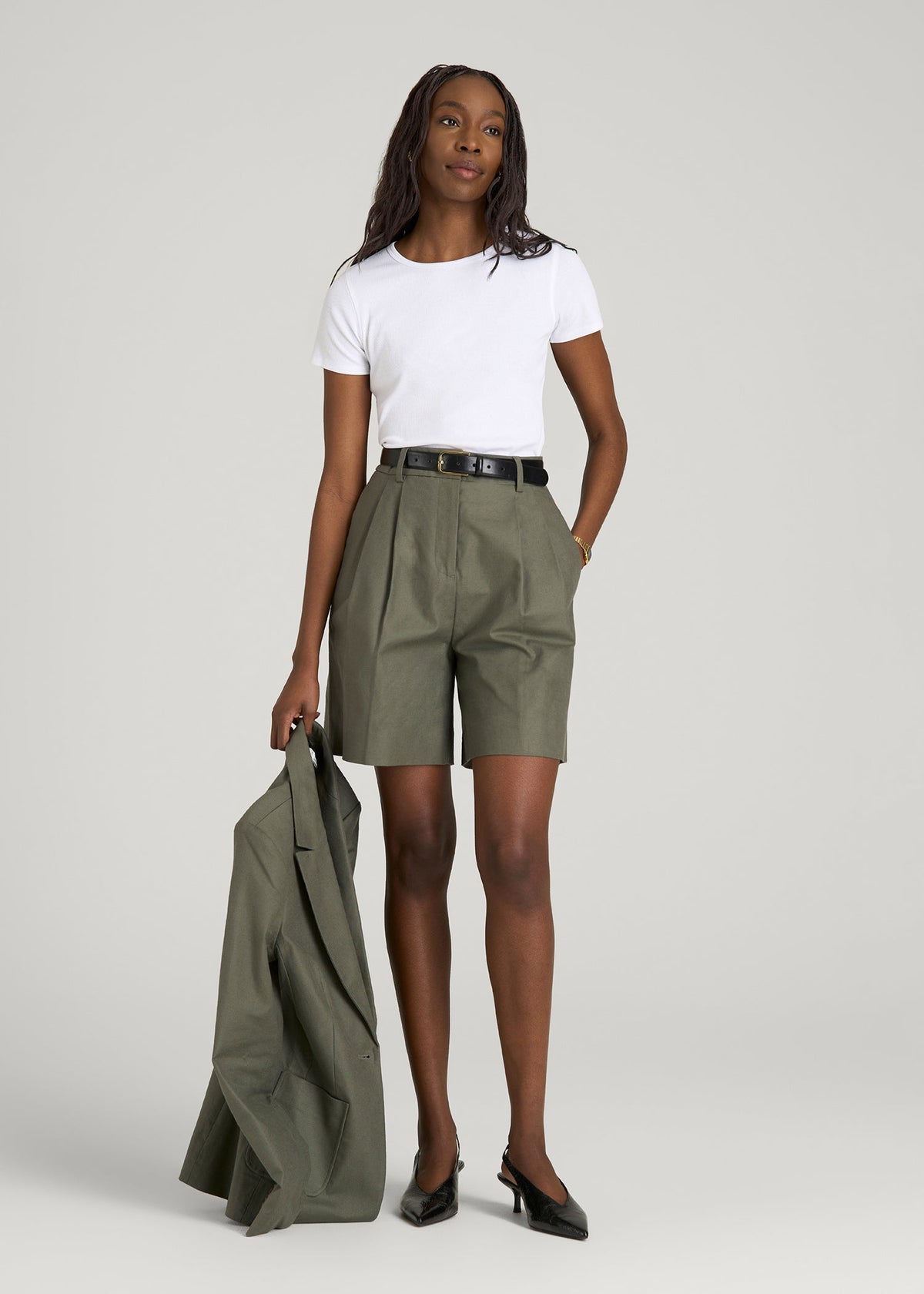 Stretch Cotton Linen Blend Pleated Shorts for Tall Women in Olive