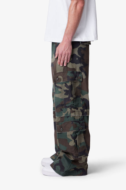 Baggy Rave Cargo Pants - Camo