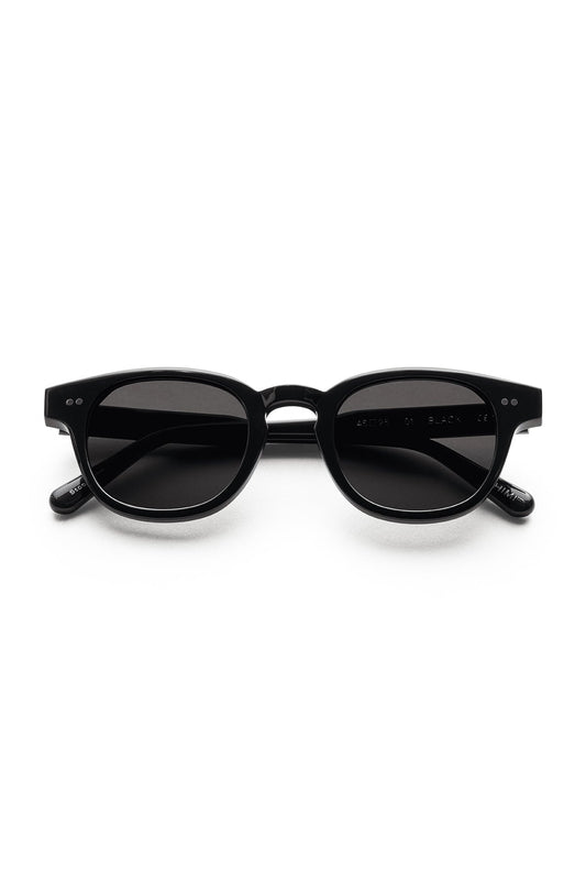01 SUNGLASSES BY CHIMI