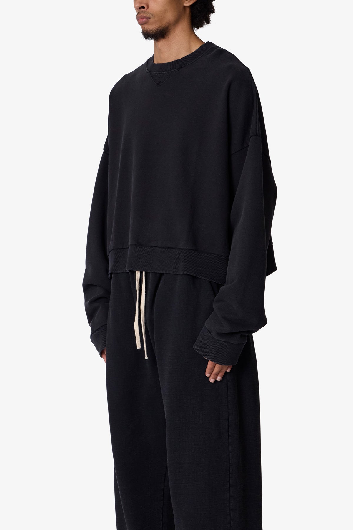 Cropped Crewneck - Washed Black