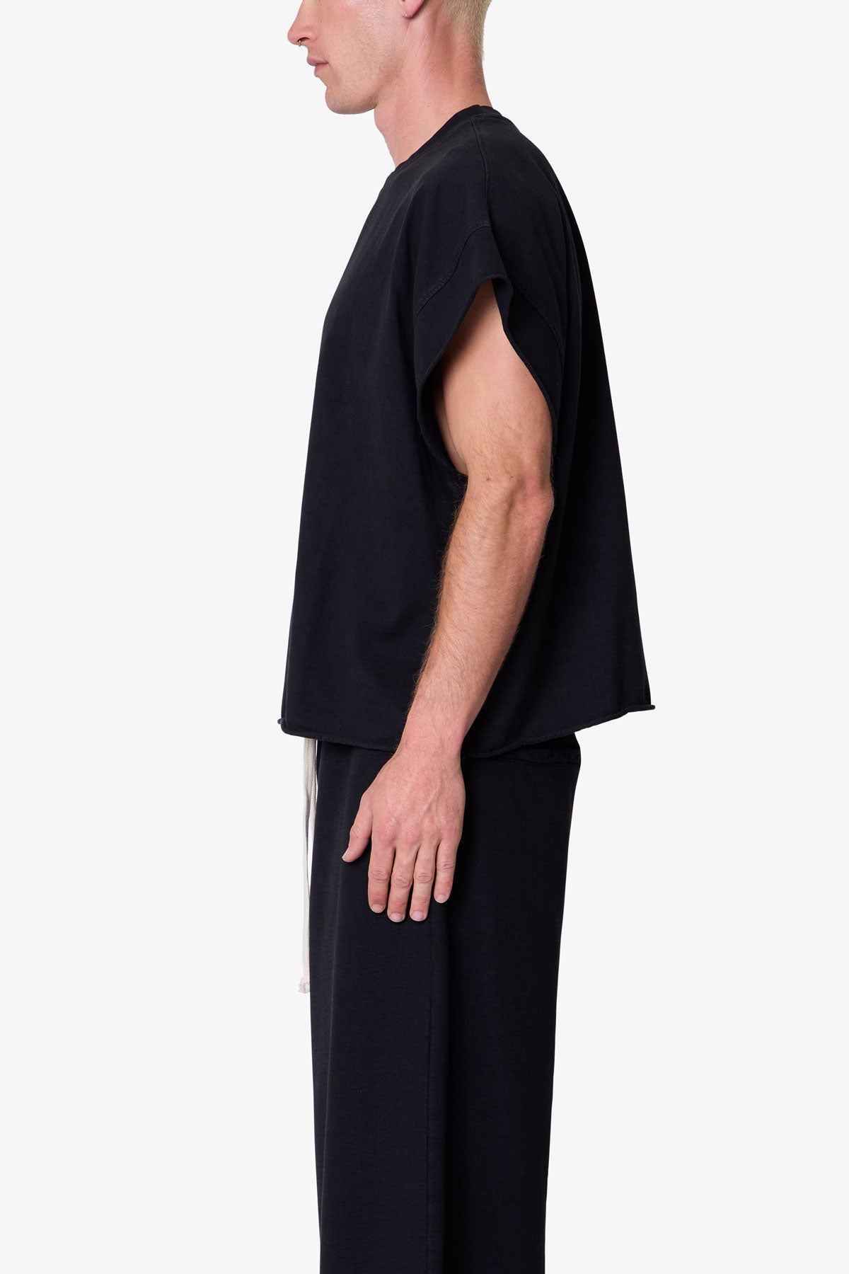 Cut Off Tee - Vintage Black