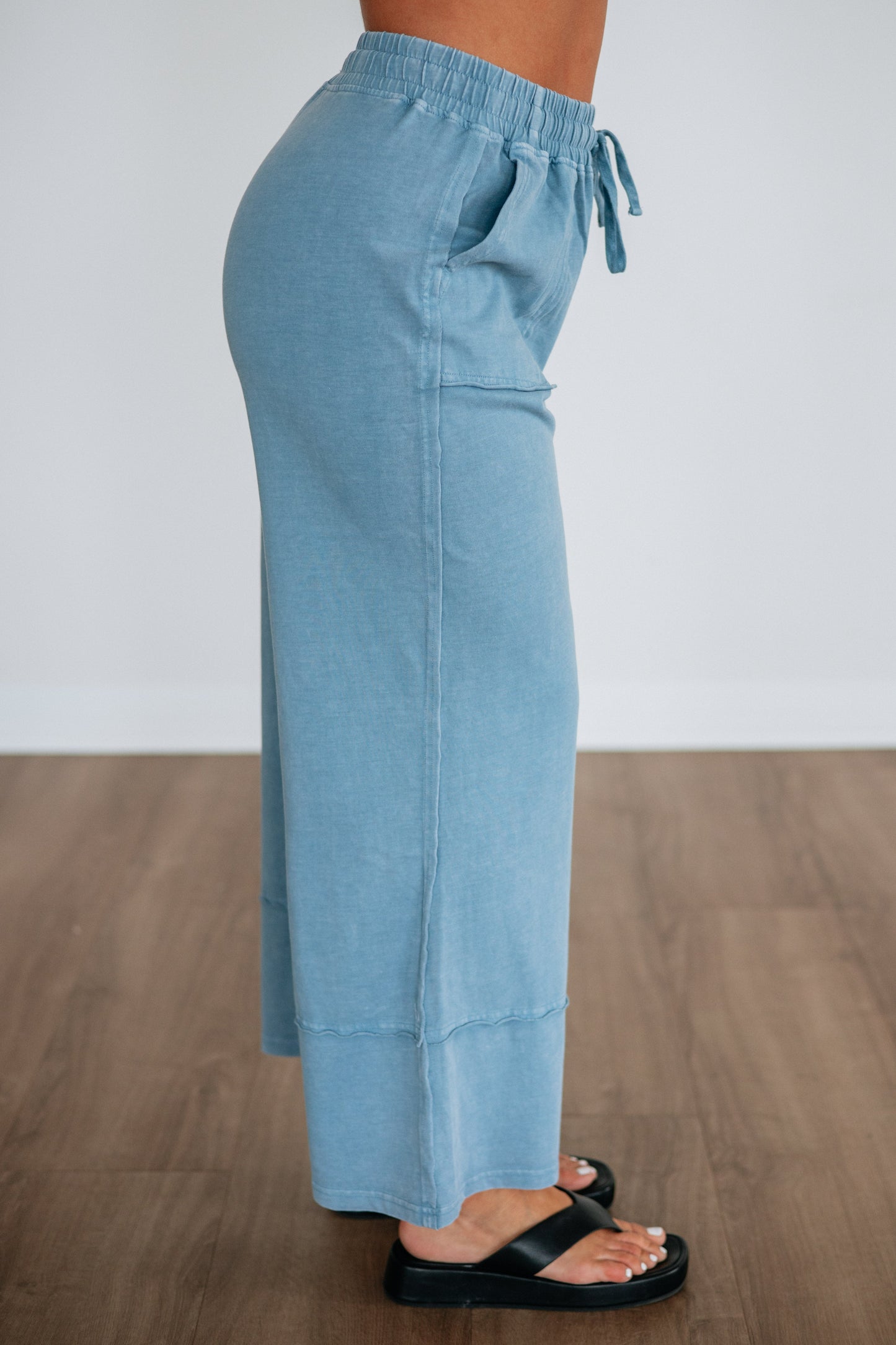 Zenia Wide Leg Pants