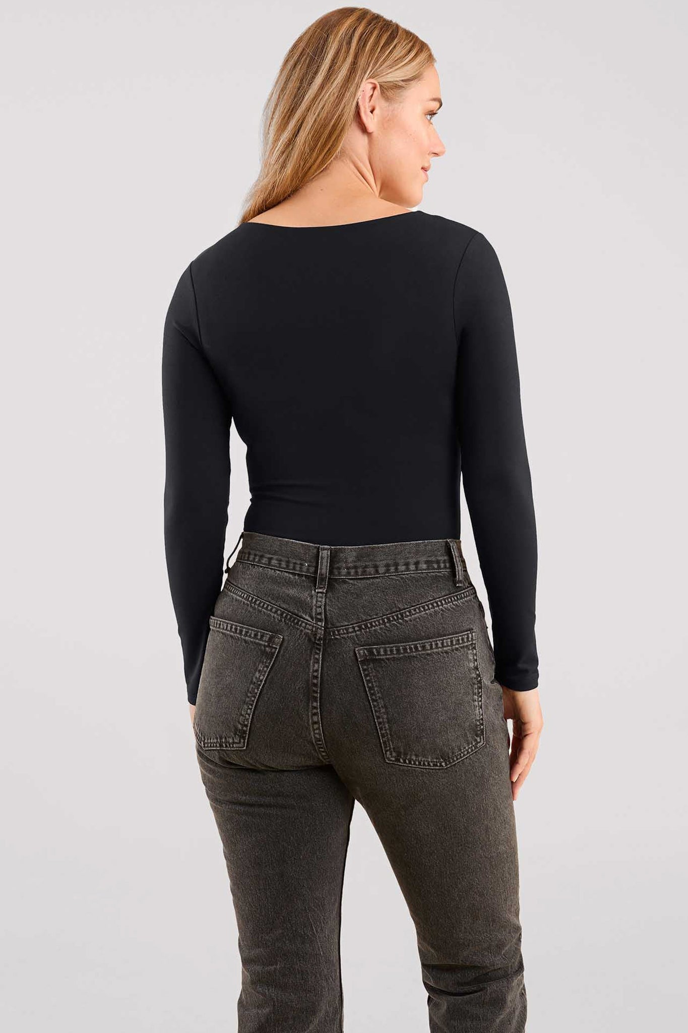 Long Sleeve Scoop Neck Bodysuit | Black