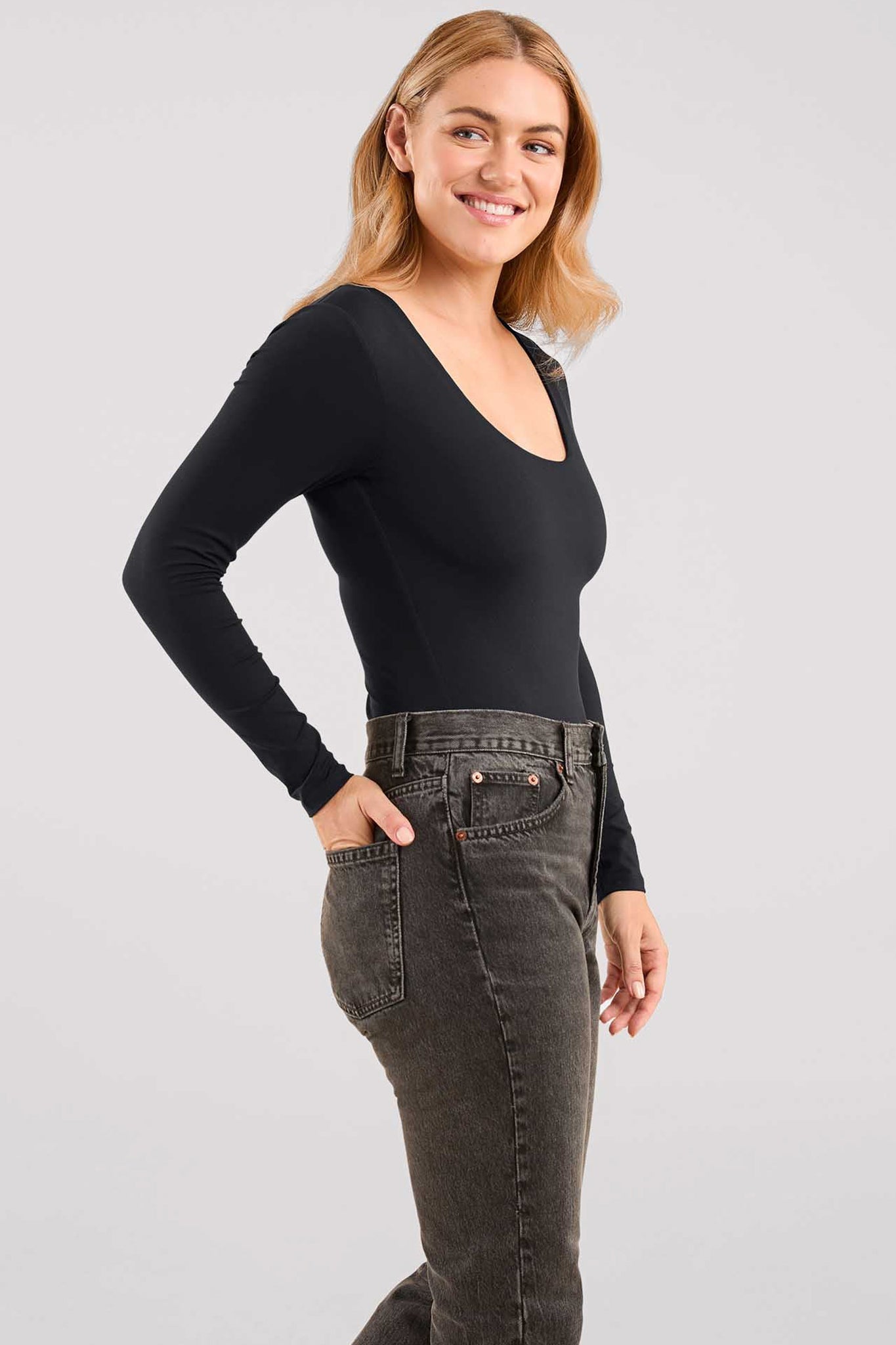 Long Sleeve Scoop Neck Bodysuit | Black