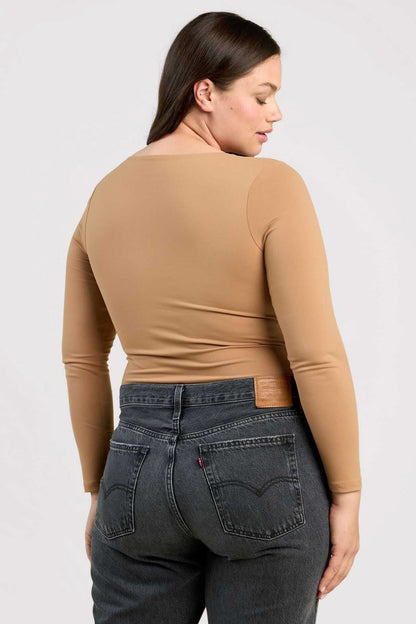 Long Sleeve Scoop Neck Bodysuit | Cinnamon