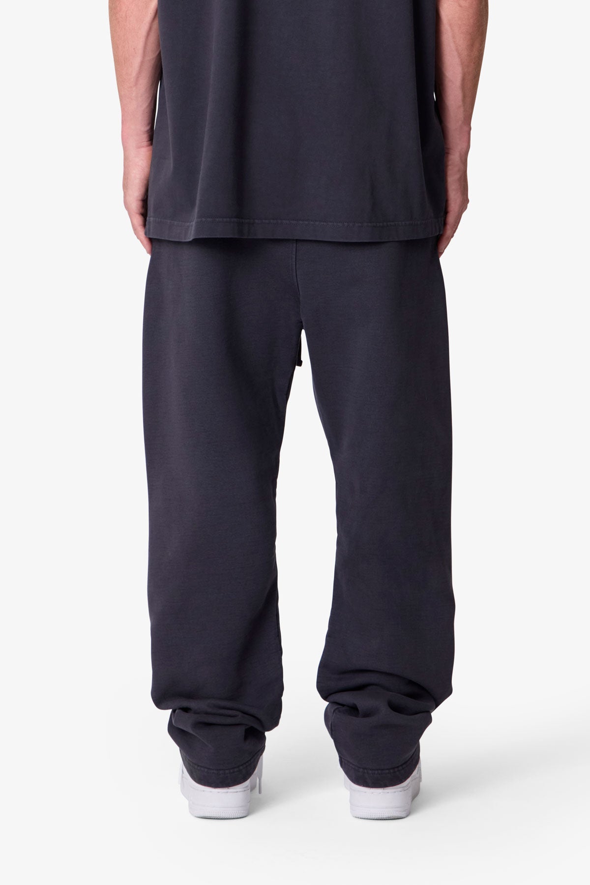 Heavy Basic Relaxed Sweatpants - Washed Black