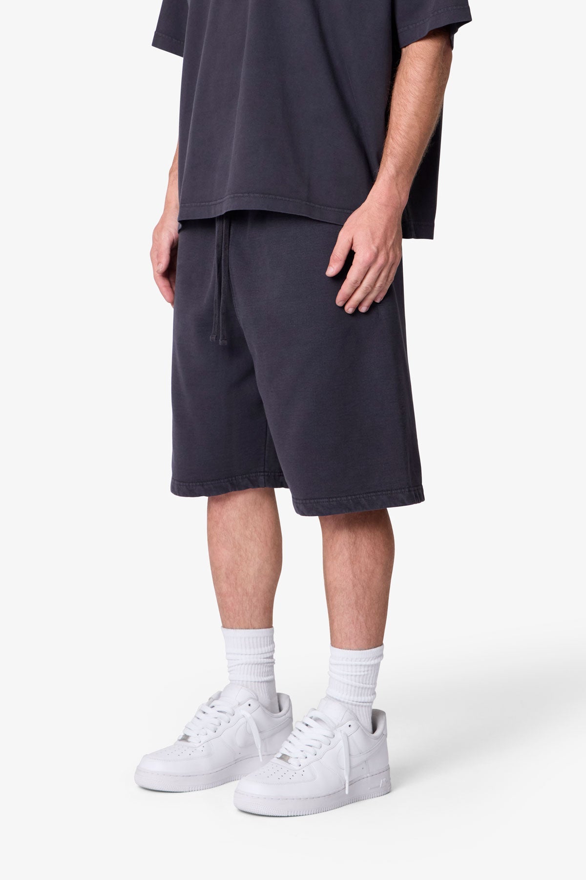 Heavy Basic Sweatshorts - Washed Black