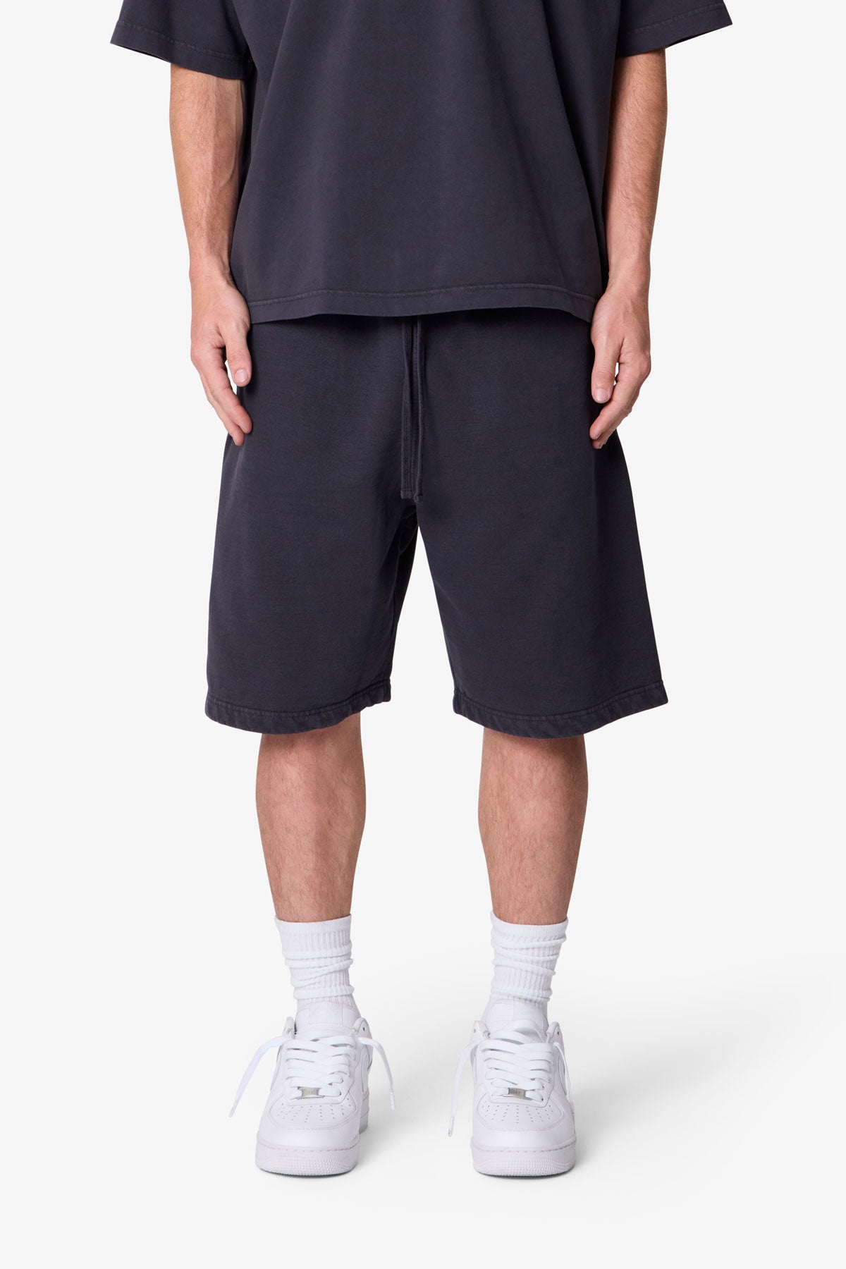 Heavy Basic Sweatshorts - Washed Black