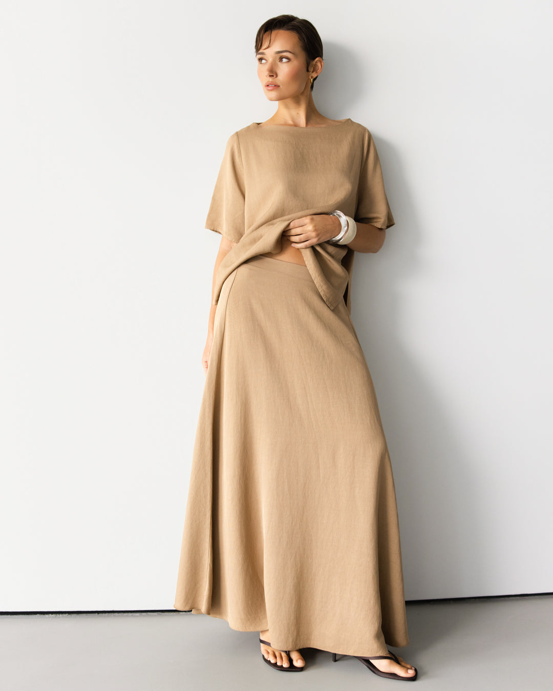 Willa Elastic Waist Skirt | Beige