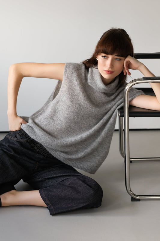 Nyx Sleeveless Turtleneck | Grey | Alpaca-Wool Blend