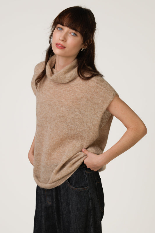 Nyx Sleeveless Turtleneck | Beige | Alpaca-Wool Blend