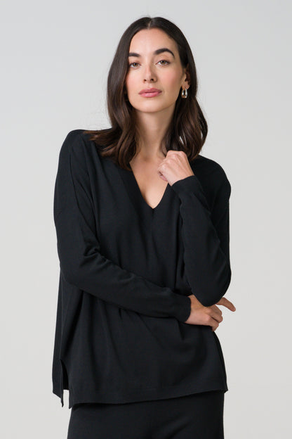 Layla V Neck Sweater | Black | Fine Knit