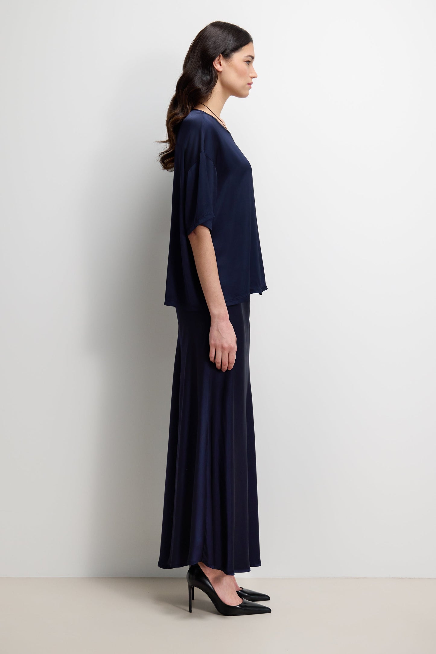 Mila Back Slit Satin Top | Navy
