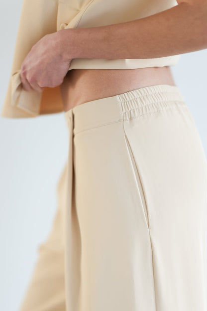Blanchett Pleated Trousers | Almond Beige