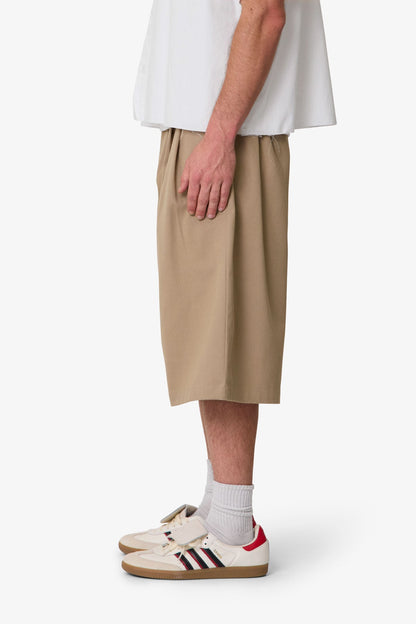 Pleated Twill Shorts - Khaki