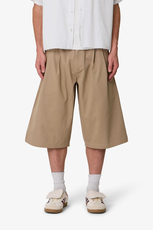 Pleated Twill Shorts - Khaki