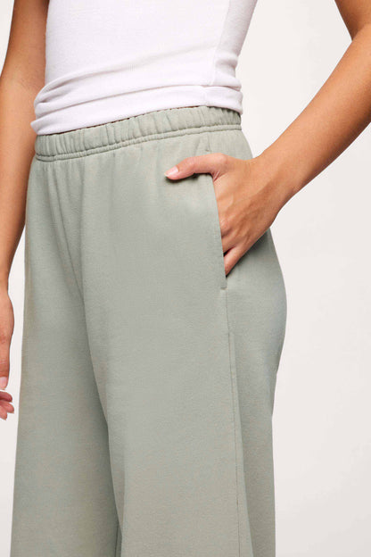 Core Fleece Wide Leg Sweatpant | Pistachio