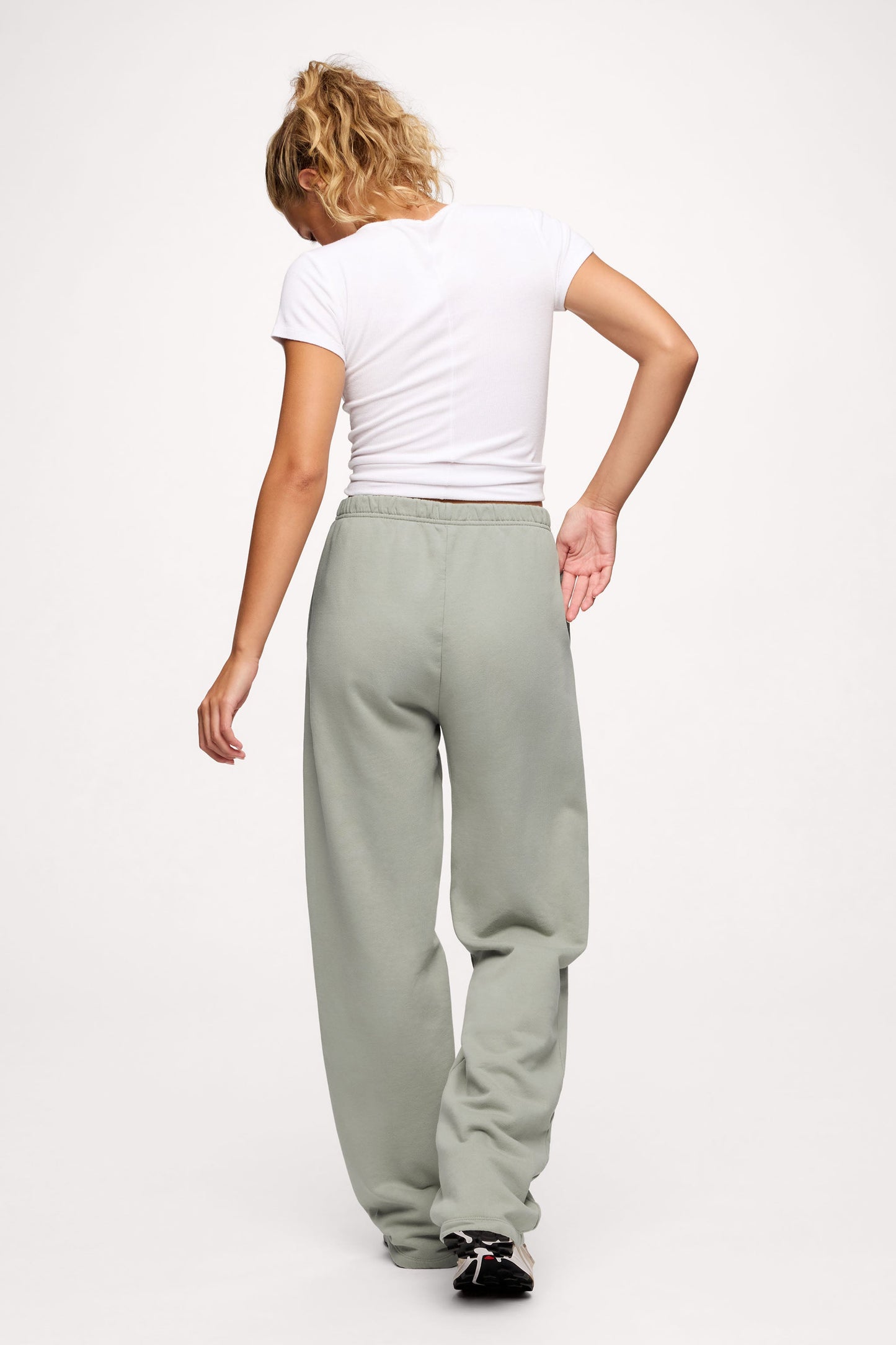 Core Fleece Wide Leg Sweatpant | Pistachio