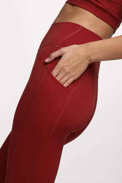 Motion Legging with Pocket | Scarlet