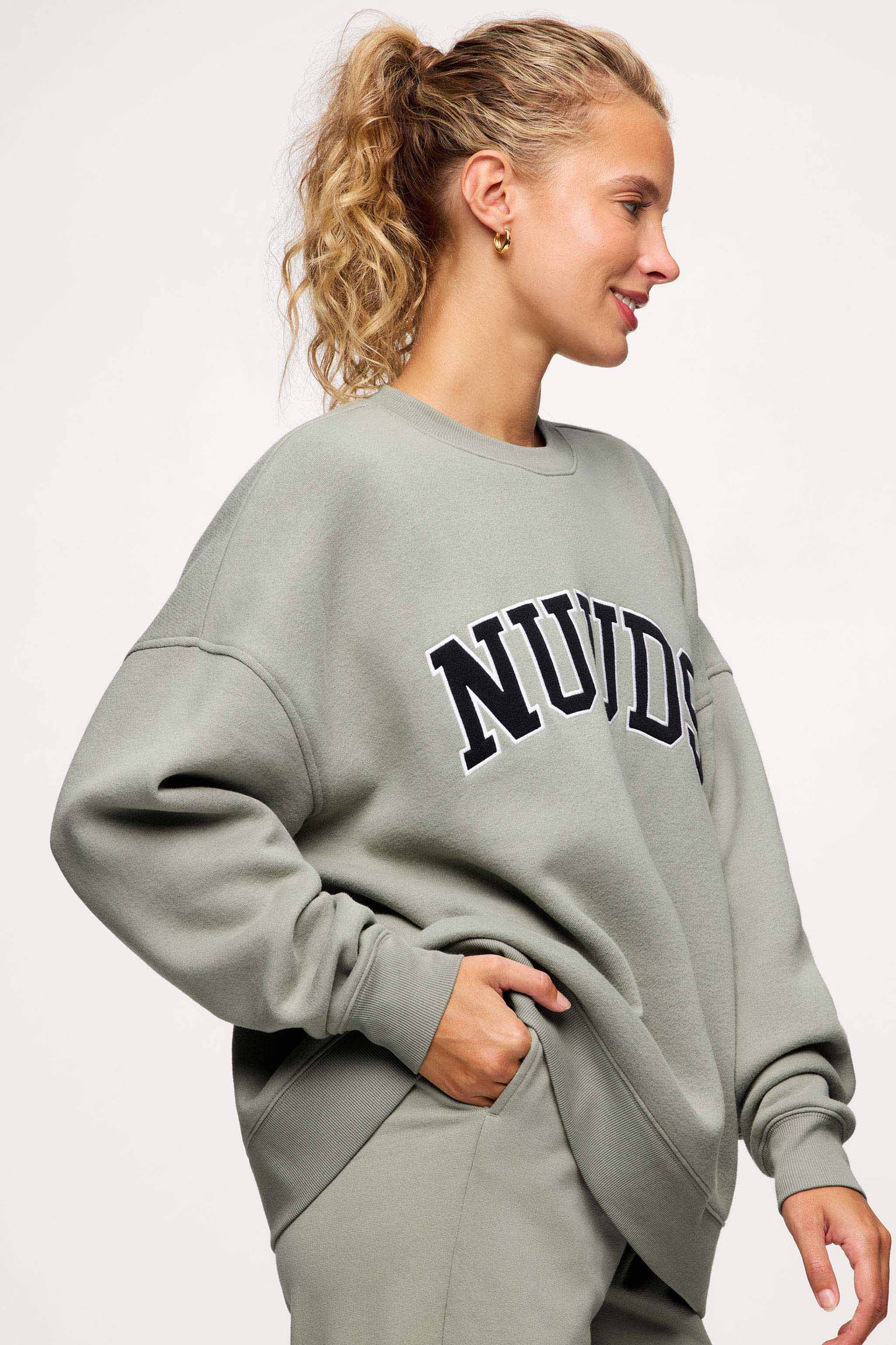 nuuds Varsity Oversized Crew | Pistachio