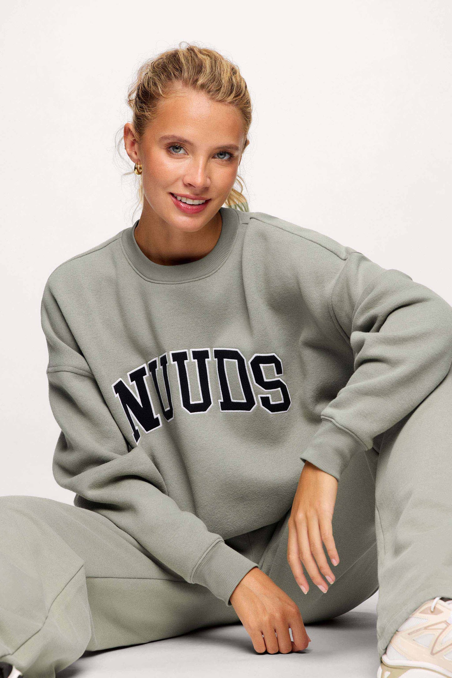 nuuds Varsity Oversized Crew | Pistachio