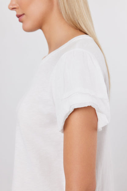 DELLA TEE
