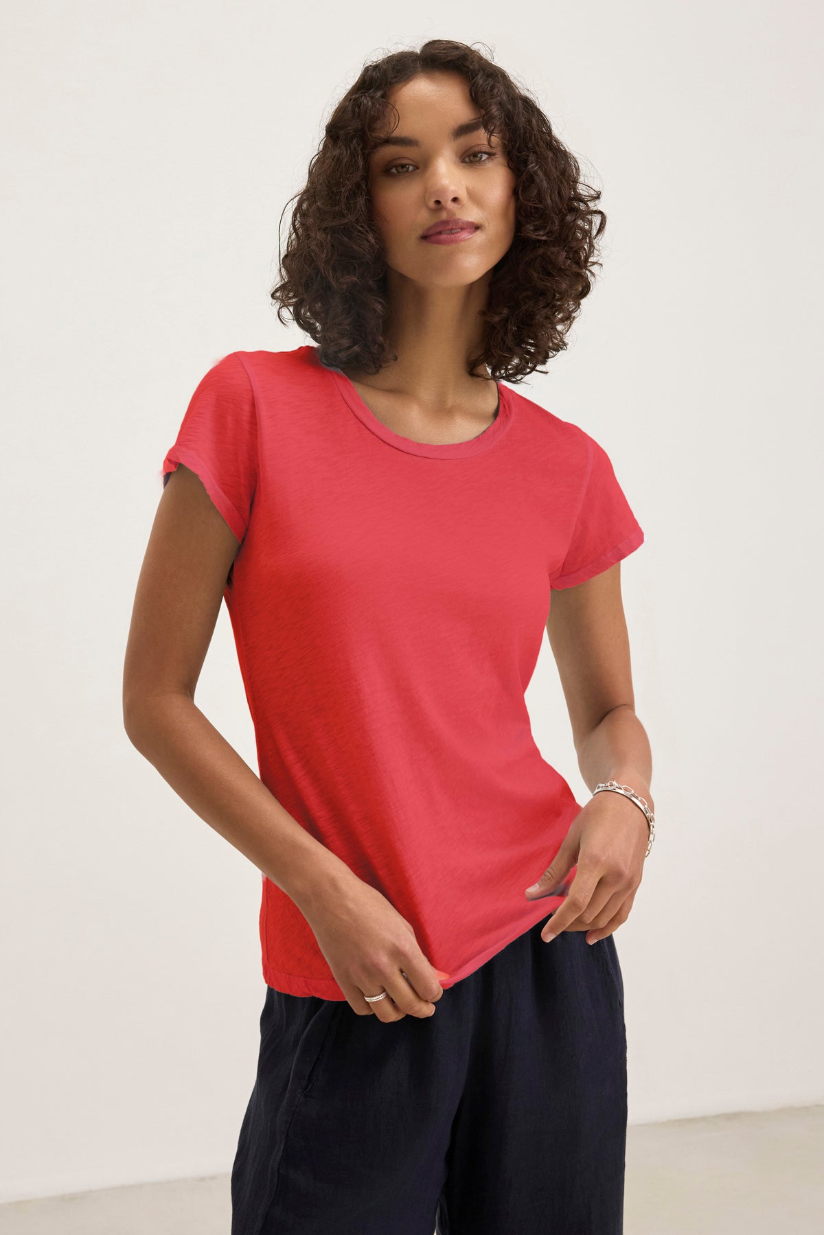 ODELIA TEE