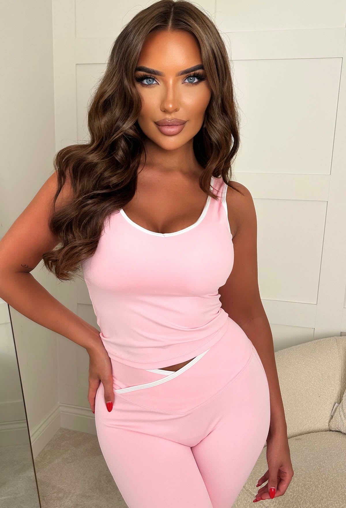Effortless Cool Pink Contrast Edge Activewear Set
