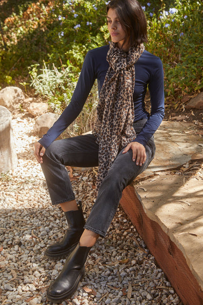 MINI LEOPARD SCARF
